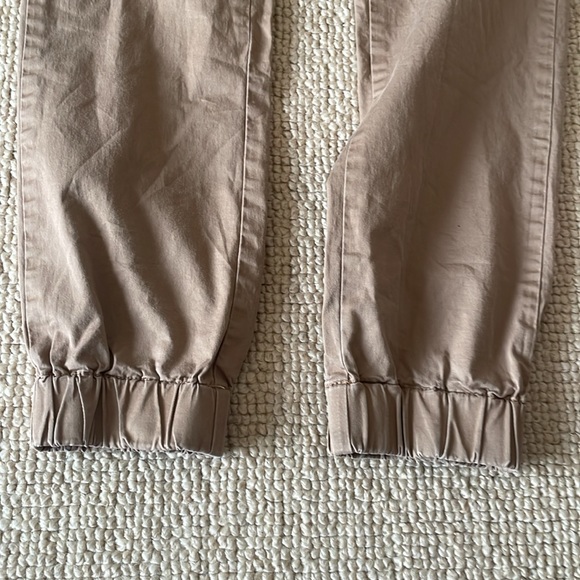 Men’s Zanerobe Size 32 beige jogger pants - Picture 4 of 7